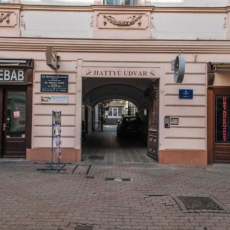 Appartamento Anavrin apartman- csendes lakás a belváros közepén Pécs Esterno foto