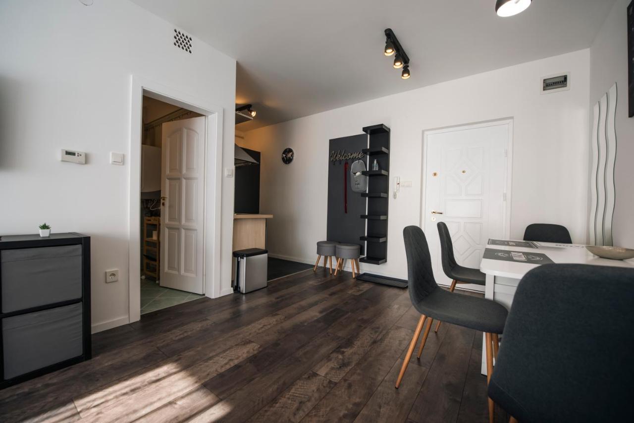 Appartamento Anavrin apartman- csendes lakás a belváros közepén Pécs Esterno foto